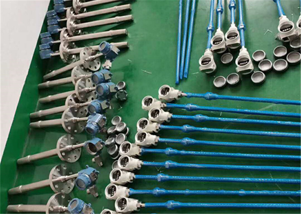 數顯溫度變送器待發貨