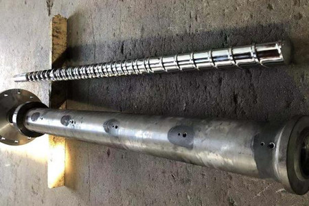 注塑機機筒螺桿使用時需要注意哪些事項？